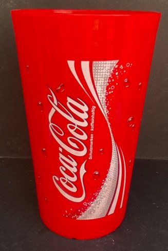 58280-1 coca cola plastic drinkbeker.jpeg